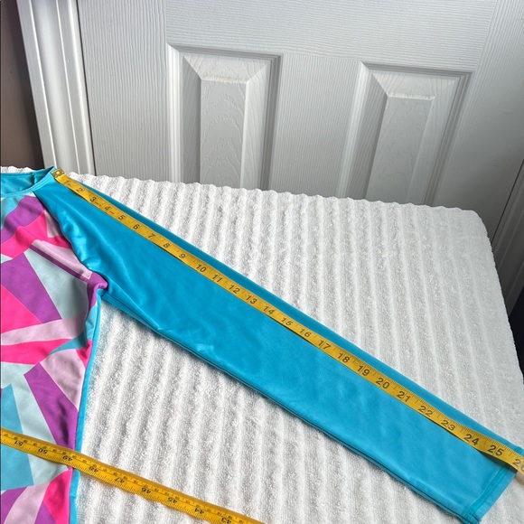 Lands' End Blue and Pink Geometric Shirt . Set of the three - Picture 11 of 15